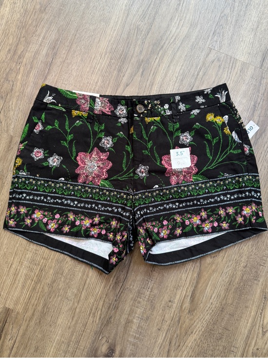Old Navy Pants - Old Navy Everyday Short - Black Floral Pattern - Size 6